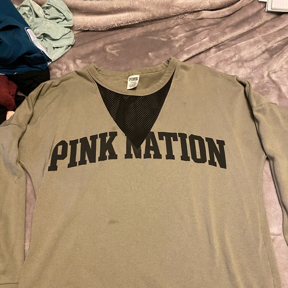 Long sleeve sweatshirt material